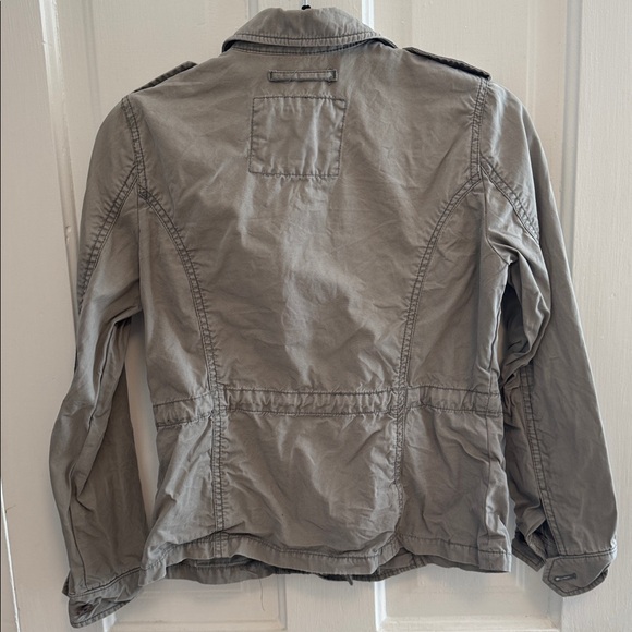 Banana Republic // Dusty Green Utility Safari Cargo Jacket - Picture 3 of 6